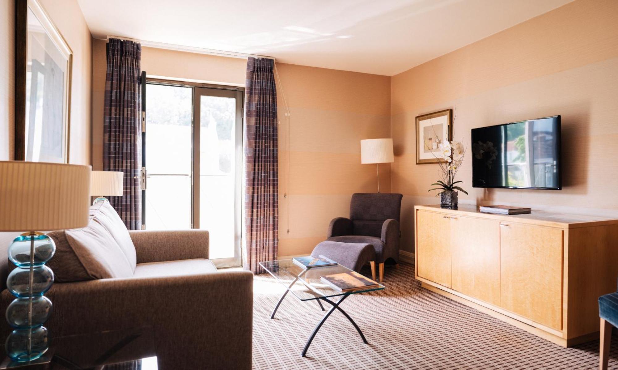 The Club Hotel & Spa Jersey Ст. Хейлир Джерси Номер фото